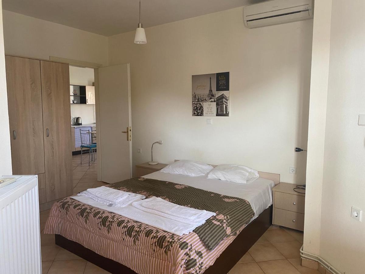 Kelesi Apartments Nea Kallikrateia Ngoại thất bức ảnh
